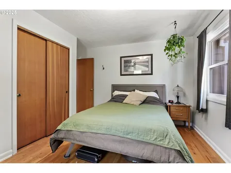 900 NE 125th Avenue Portland OR 97230