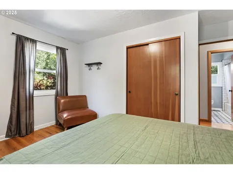 900 NE 125th Avenue Portland OR 97230