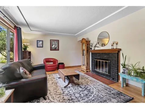 900 NE 125th Avenue Portland OR 97230
