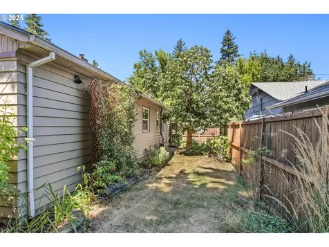 900 NE 125th Avenue Portland OR 97230