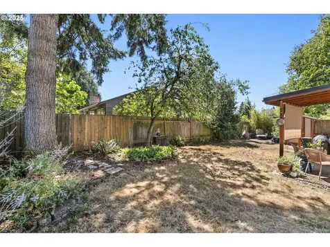 900 NE 125th Avenue Portland OR 97230