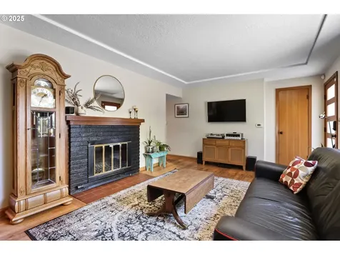 900 NE 125th Avenue Portland OR 97230