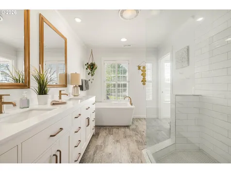 501 NW 214th Circle Ridgefield WA 98642