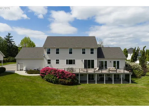 501 NW 214th Circle Ridgefield WA 98642