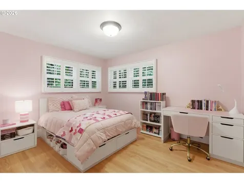 1051 Sunningdale Road Lake Oswego OR 97034