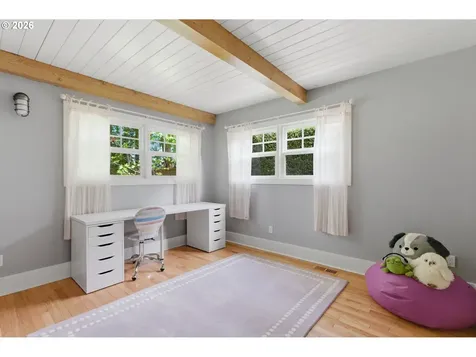 1051 Sunningdale Road Lake Oswego OR 97034