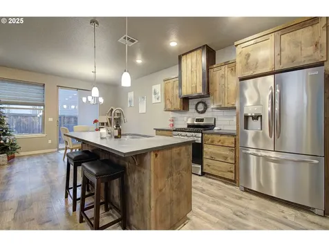 12317 NE 116th Street Vancouver WA 98682