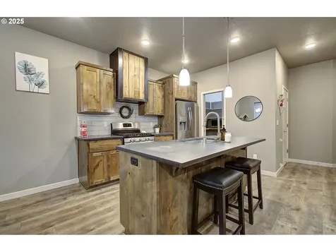 12317 NE 116th Street Vancouver WA 98682