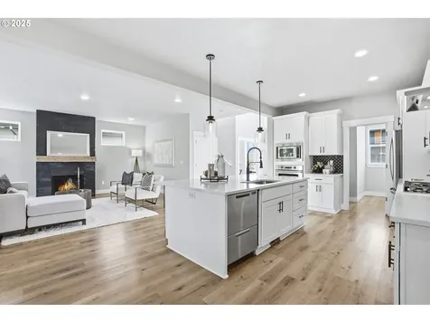 9000 SE Stillwater Lane Happy Valley OR 97086