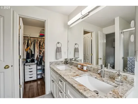 3008 NE 161st Avenue Vancouver WA 98682