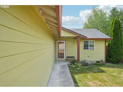 3008 NE 161st Avenue Vancouver WA 98682
