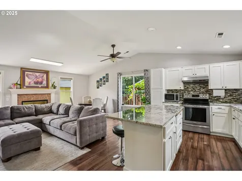 3008 NE 161st Avenue Vancouver WA 98682