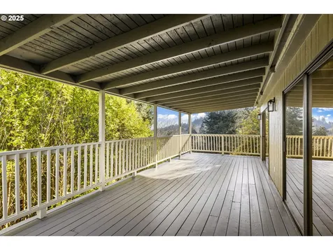 3412 SW 13th Avenue Portland OR 97239