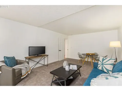3412 SW 13th Avenue Portland OR 97239