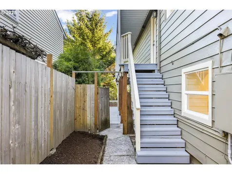3412 SW 13th Avenue Portland OR 97239