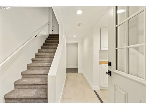 3412 SW 13th Avenue Portland OR 97239