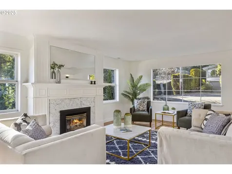 3412 SW 13th Avenue Portland OR 97239