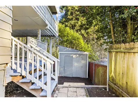 3412 SW 13th Avenue Portland OR 97239