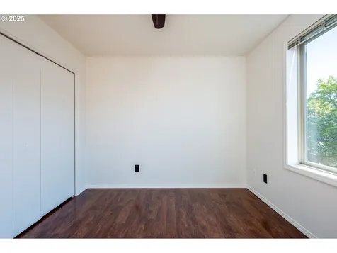 1093 NW Vista Way Mcminnville OR 97128