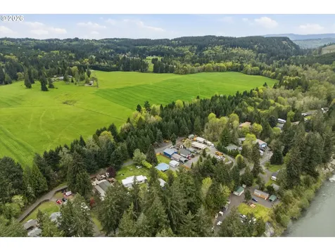 173 Riverview Drive Castle Rock WA 98611