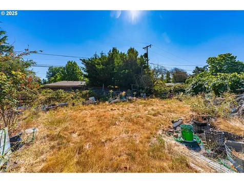 2255 Polk Street Eugene OR 97405