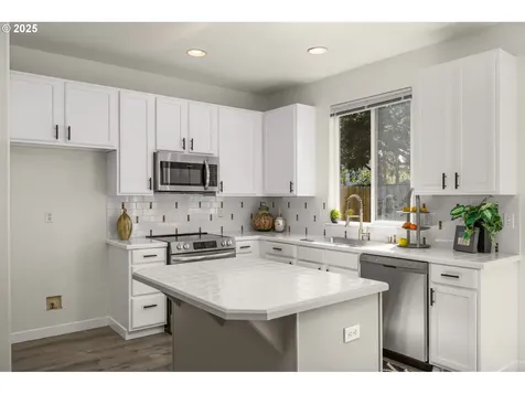 3295 SW 179th Terrace Beaverton OR 97003