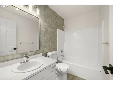 3295 SW 179th Terrace Beaverton OR 97003