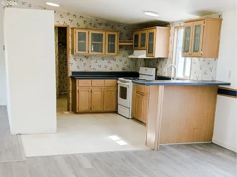 840 Floral Court The Dalles OR 97058