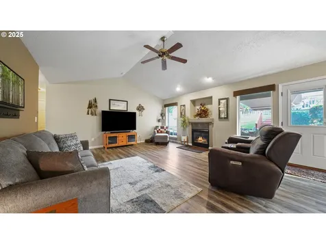 990 E Hurlburt Avenue Hermiston OR 97838