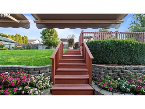 990 E Hurlburt Avenue Hermiston OR 97838