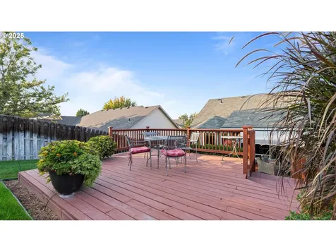 990 E Hurlburt Avenue Hermiston OR 97838