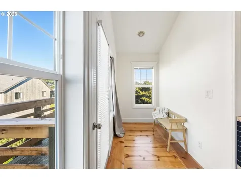 1240 Newport Avenue SW Bandon OR 97411