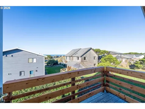 1240 Newport Avenue SW Bandon OR 97411