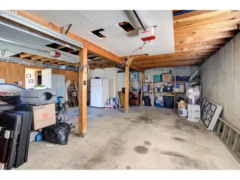 703 NW 94th Street Vancouver WA 98665