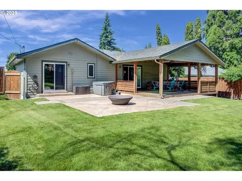 703 NW 94th Street Vancouver WA 98665