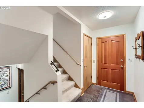 3525 NE 125th Avenue Portland OR 97230