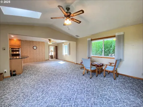 3525 NE 125th Avenue Portland OR 97230