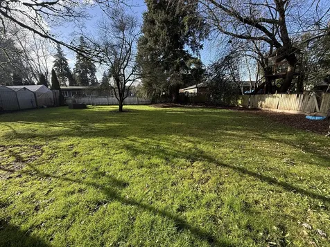 9545 SE 42nd Avenue Milwaukie OR 97222