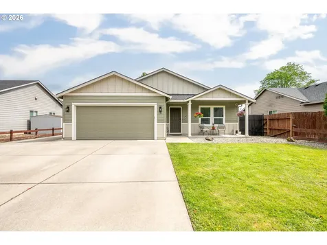 135 Haley Drive Longview WA 98632