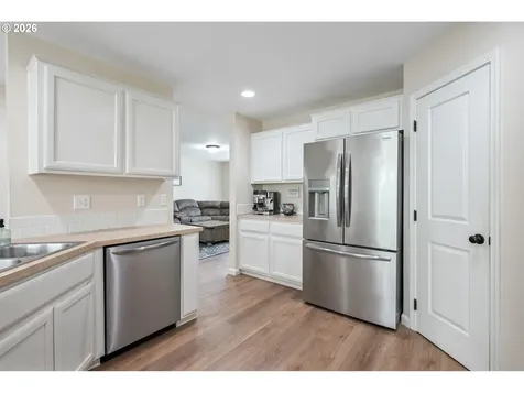 135 Haley Drive Longview WA 98632