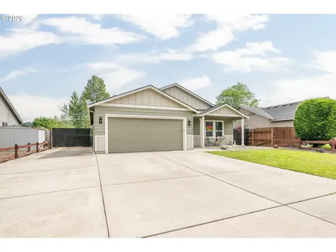 135 Haley Drive Longview WA 98632