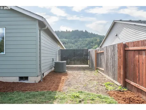 135 Haley Drive Longview WA 98632