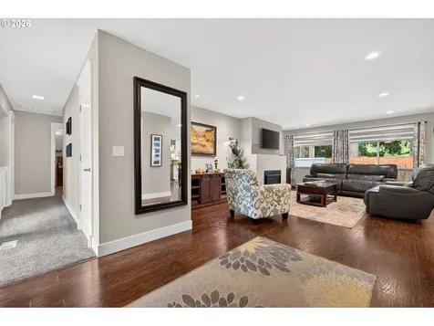 2264 SE Singing Woods Drive Hillsboro OR 97123