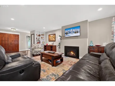 2264 SE Singing Woods Drive Hillsboro OR 97123