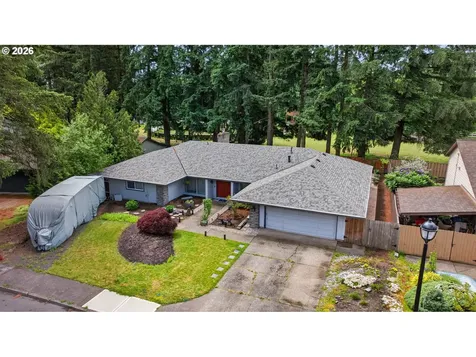 2264 SE Singing Woods Drive Hillsboro OR 97123