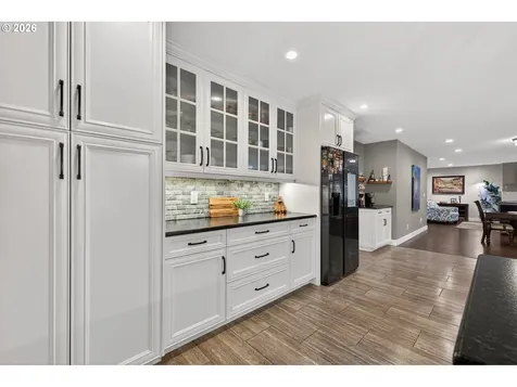 2264 SE Singing Woods Drive Hillsboro OR 97123