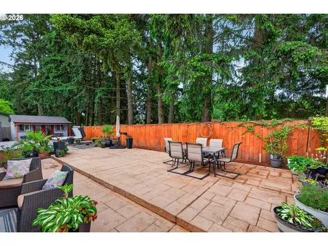 2264 SE Singing Woods Drive Hillsboro OR 97123