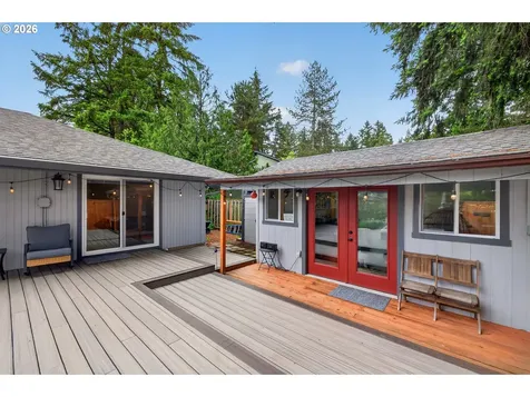 2264 SE Singing Woods Drive Hillsboro OR 97123
