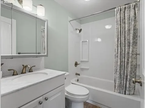 11508 Finnegans Way Oregon City OR 97045