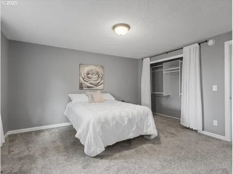 11508 Finnegans Way Oregon City OR 97045